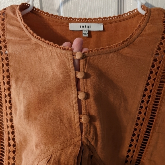 New RO & DE 100% Cotton Oversized Orange 1/4 Button Lace Detail Blouse Size XS - Picture 4 of 11